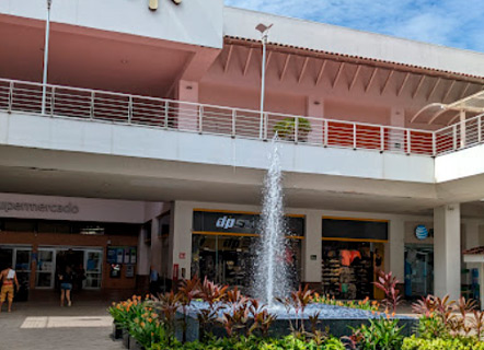Centro Comercial Macroplaza Puerto Vallarta