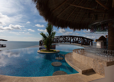 Residences Sky Bar by Pinnacle Resorts Puerto Vallarta